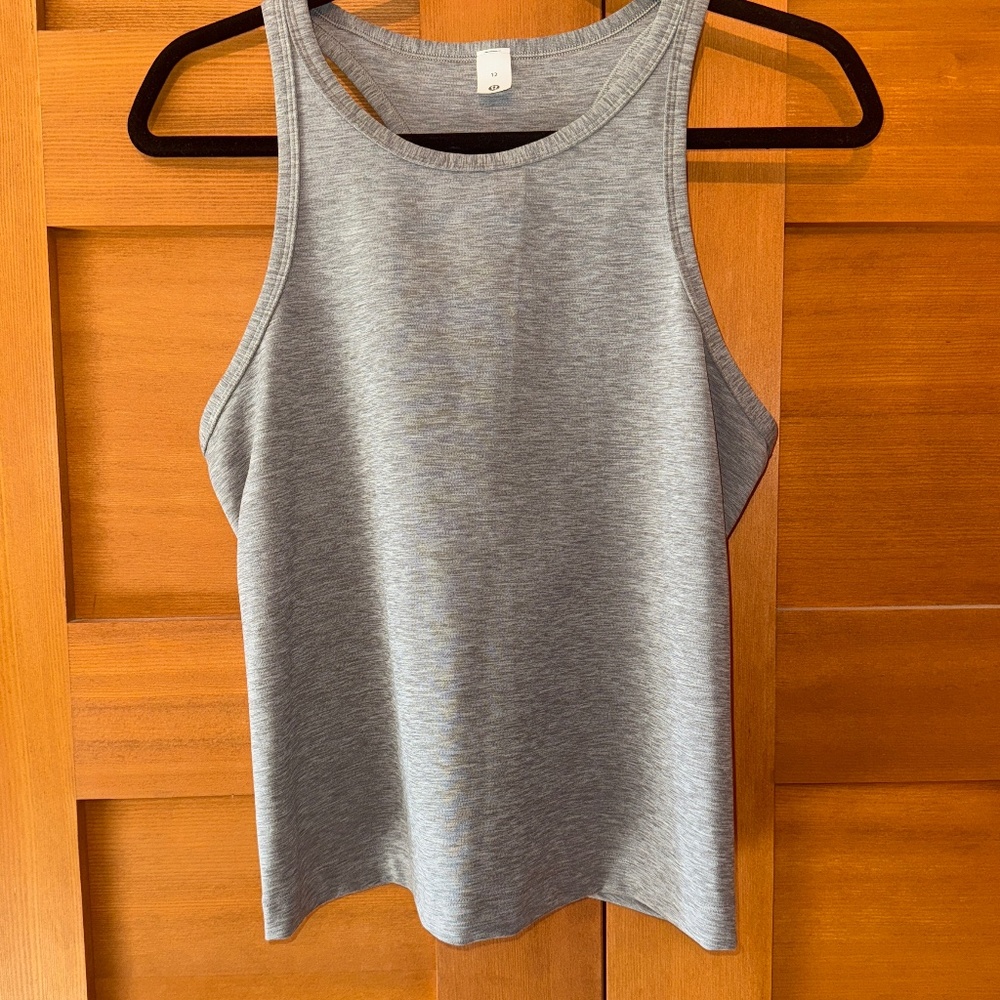EUC - Lululemon Align Waist Length tank sz 12